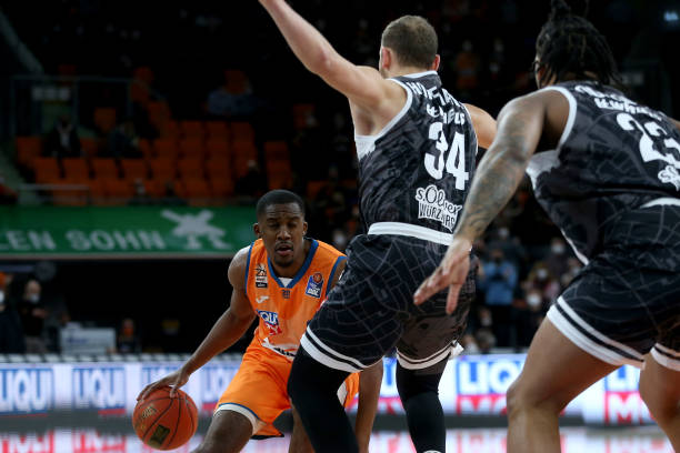 排可能与他 排可能与他