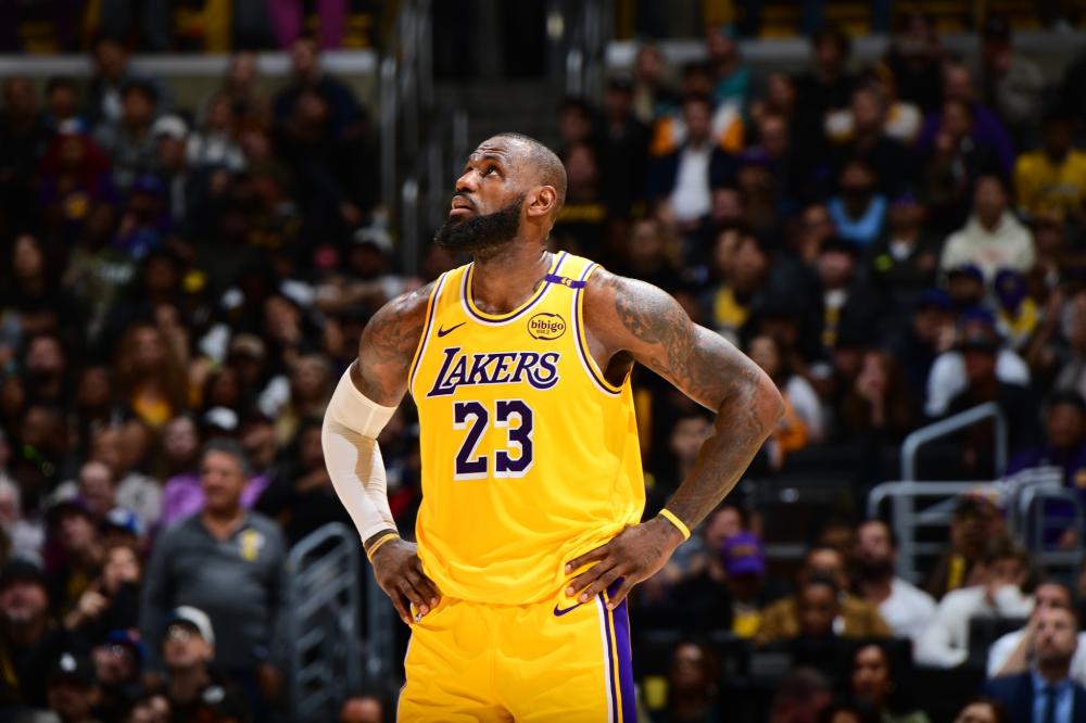 持球推进与 持球推进与