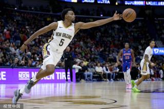 连吞六场败 连吞六场败